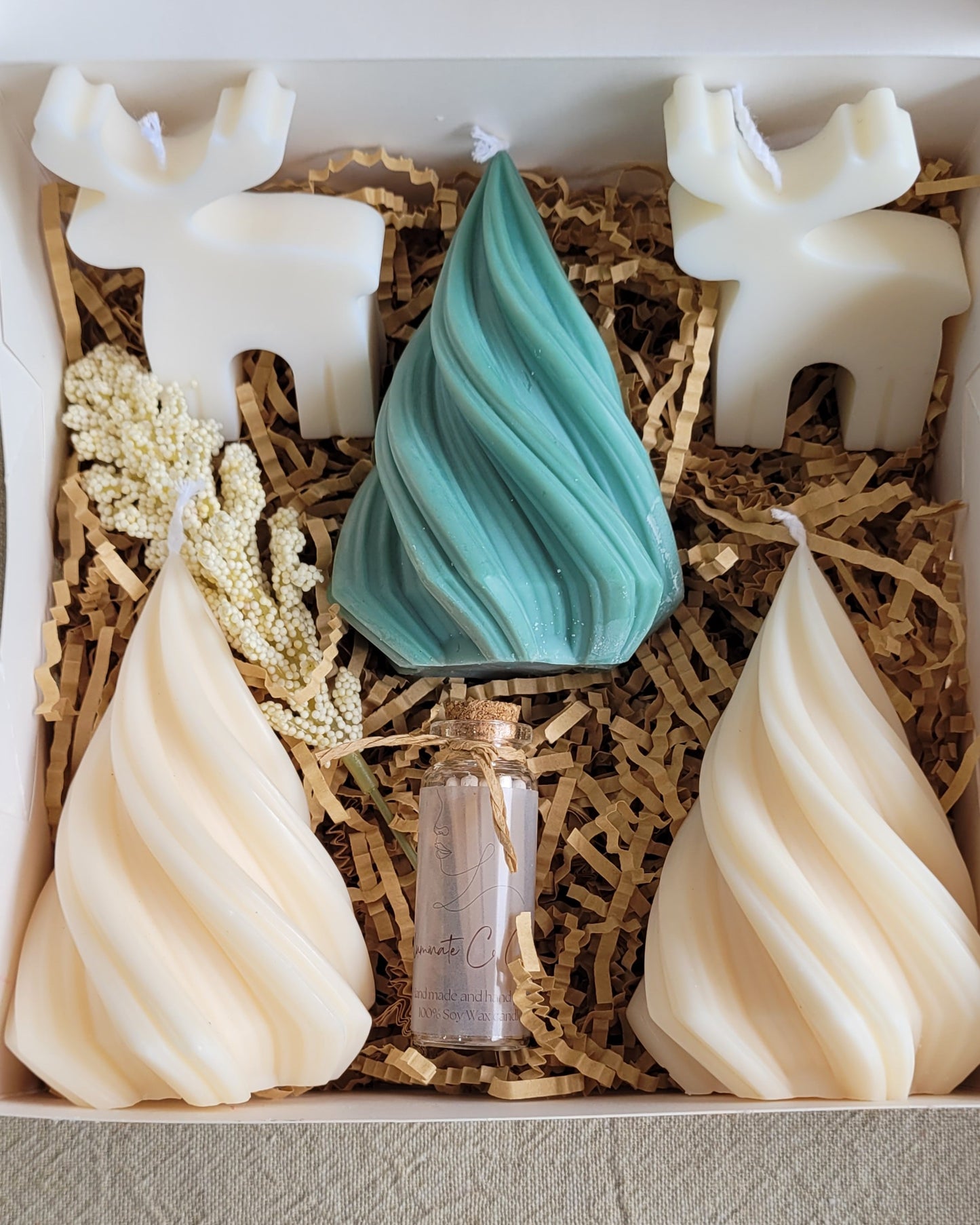 Geo Christmas tree gift box