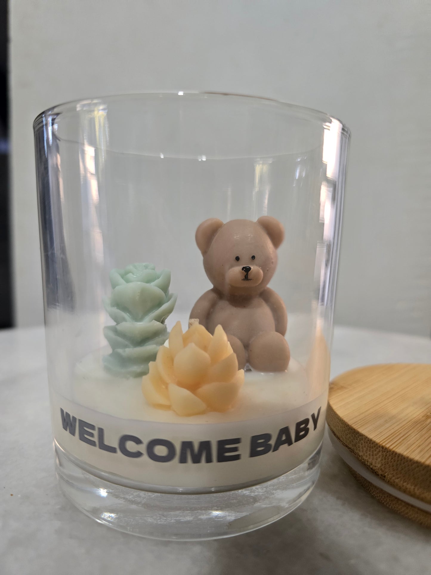 Welcome Baby Candle – Customizable Flowers & Vinyl Message